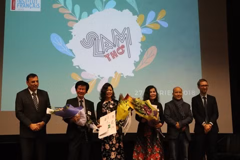 Rendez-vous pour la finale du Slam poésie 2019 à Hanoï ảnh 2