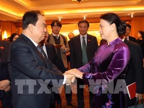 La présidente de l’AN vietnamienne termine avec succès sa visite en R. de Corée ảnh 1