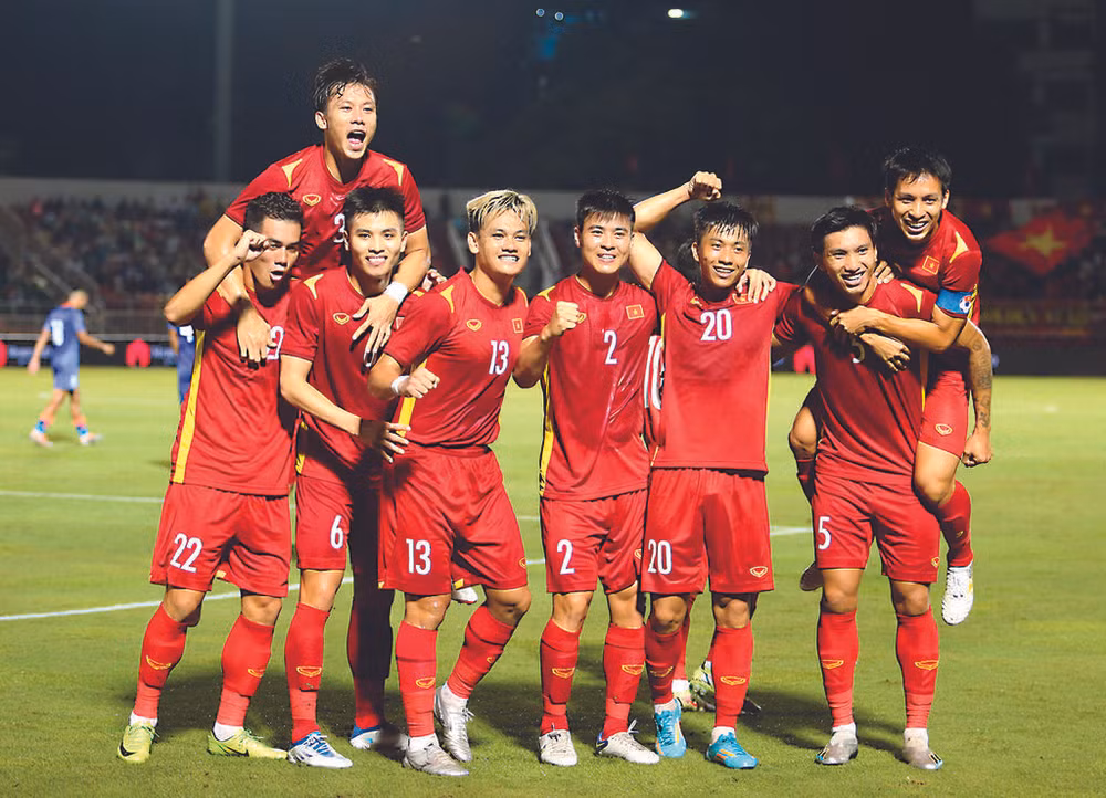 Football masculin : vers le développement de la marque sportive ảnh 1