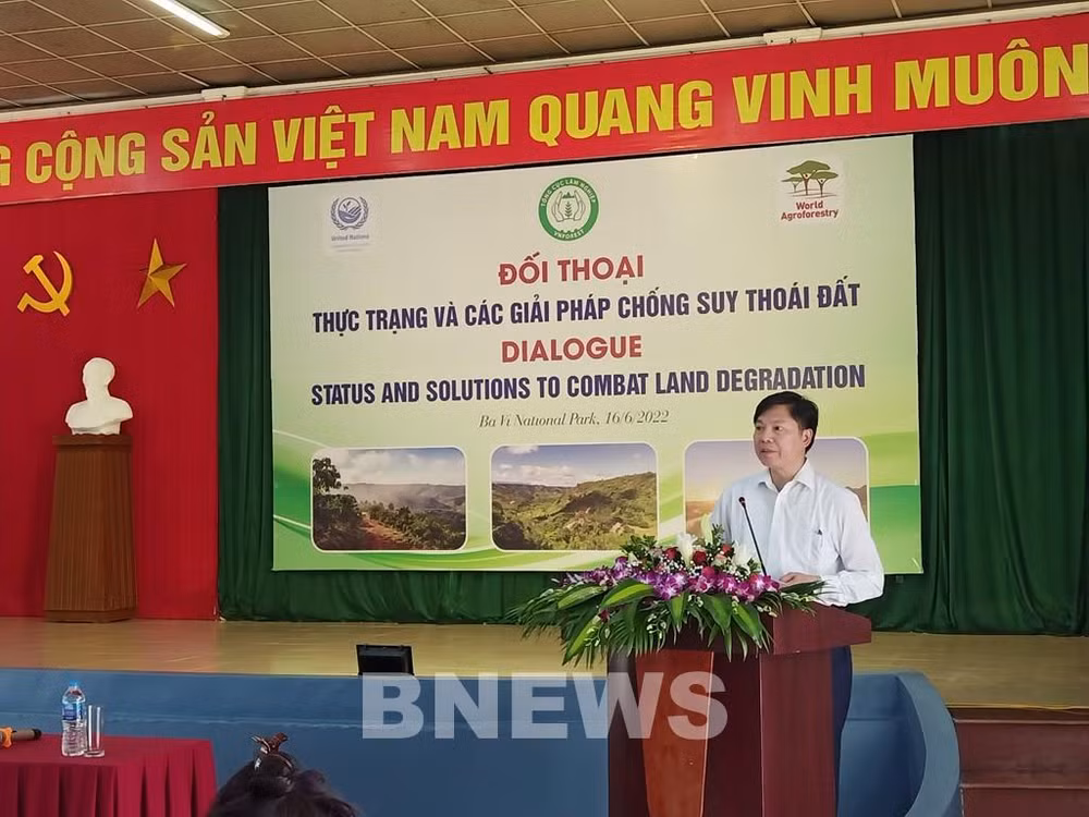 Dialogue sur la lutte contre la dégradation des terres au Vietnam ảnh 2