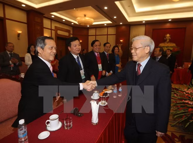 Le Parti et l’Etat "tiennent en haute estime la diaspora vietnamienne" ảnh 1