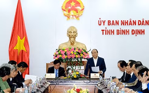 Le Premier ministre Nguyen Xuan Phuc à Binh Dinh et Phu Yen ảnh 1