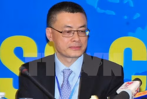 L'ambassadeur du Vietnam au Cambodge présente ses lettres de créance ảnh 1