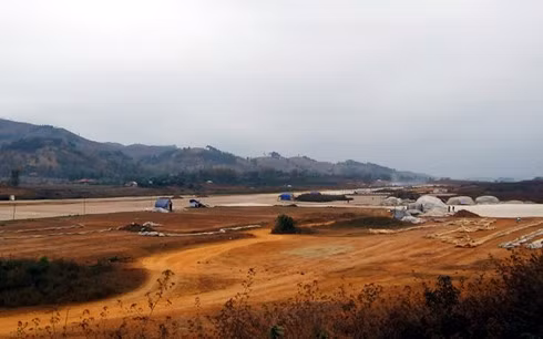2.000 milliards de dôngs d’investissement pour l'aéroport de Nà San ảnh 1