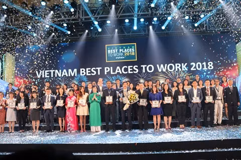 Valorisation des 100 meilleurs lieux de travail au Vietnam en 2018 ảnh 2