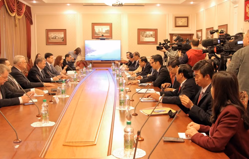Promotion de la coopération entre Binh Thuan (Vietnam) et Kaluga (Russie) ảnh 1