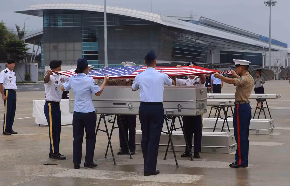 Rapatriement des restes de soldats américains portés disparus au Vietnam ảnh 1