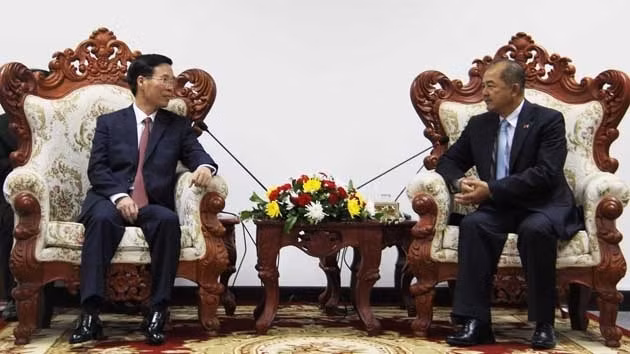Vietnam-Laos : intensifier la coopération dans le travail de propagande et d’éducation ảnh 1