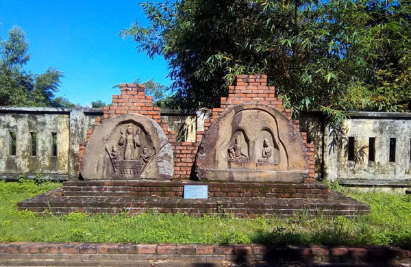 Quatorze artefacts reconnus comme trésors nationaux ảnh 1