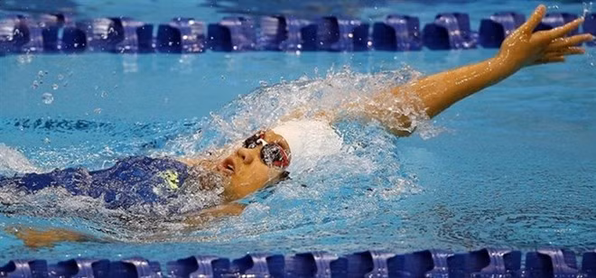 Natation: le Vietnam brille au Championnat des groupes d'âge d’Asie du Sud-Est ảnh 1