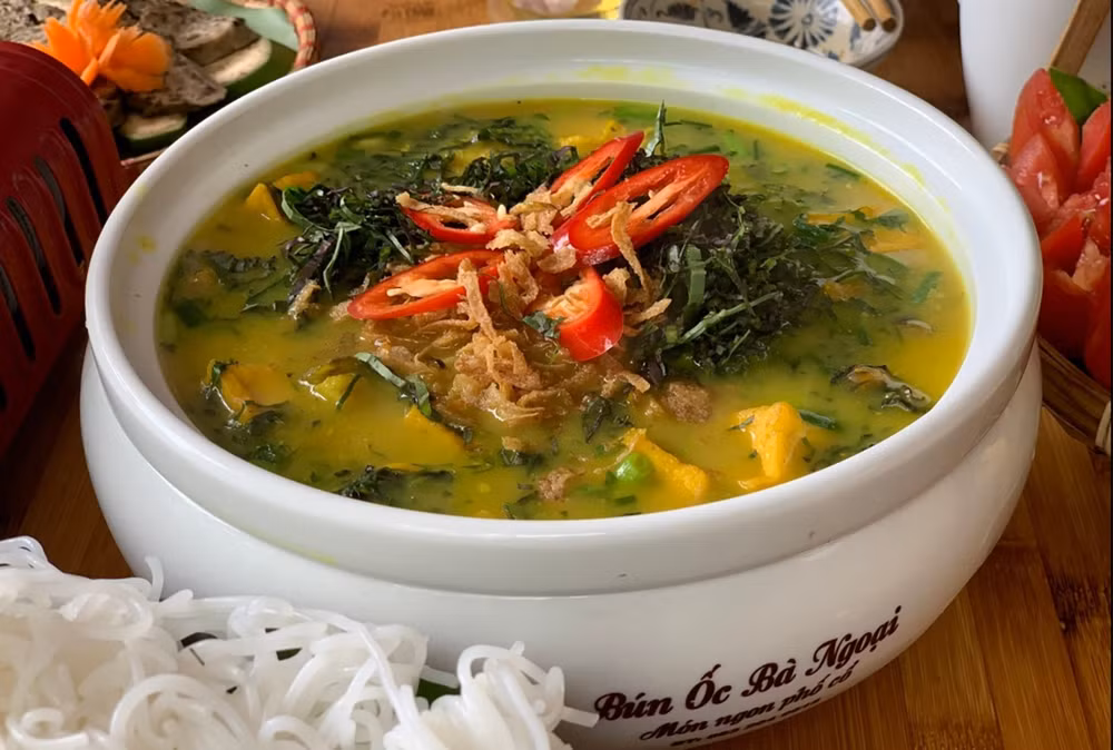Dessiner une carte culinaire présentant 100 spécialités vietnamiennes ảnh 3