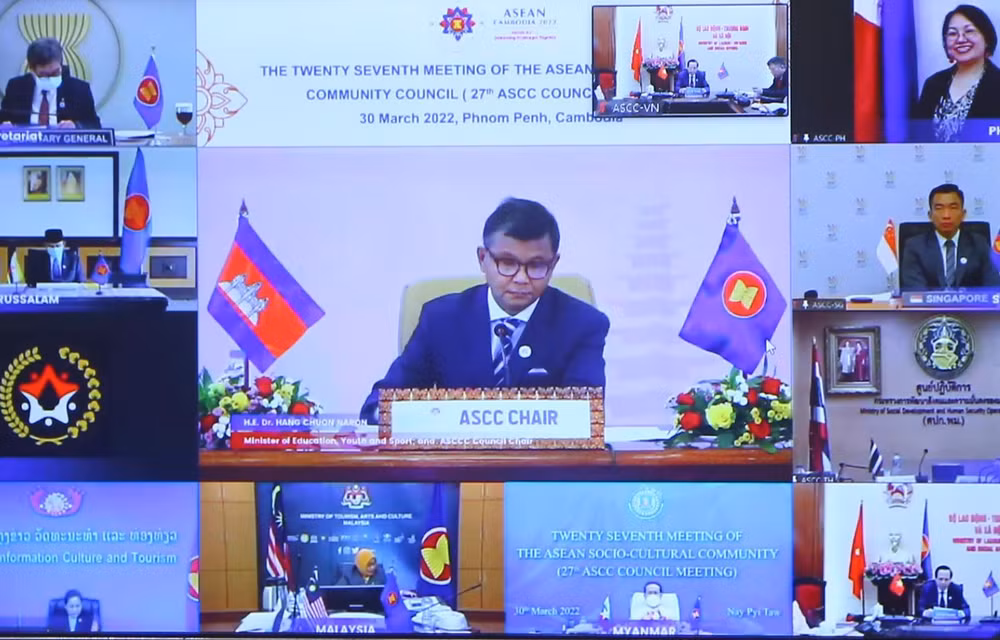 Le Vietnam soutient l’initiative de liens d’assurance au sein de l’ASEAN ảnh 1