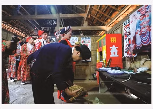 Cérémonie en l'honneur du fondateur des Dao ảnh 2