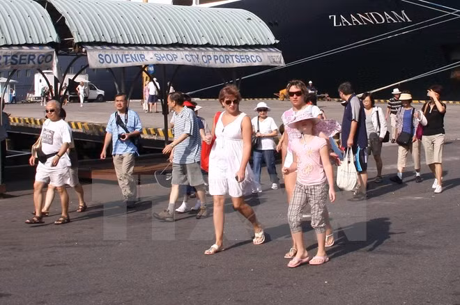 Hanoi et Da Nang se préparent à accueillir des touristes pour 2016 ảnh 2