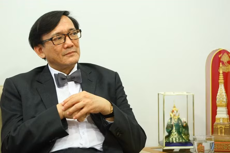 Insigne "Pour la paix et l'amitié entre les nations" pour l'ambassadeur de Thaïlande au Vietnam ​ ảnh 1