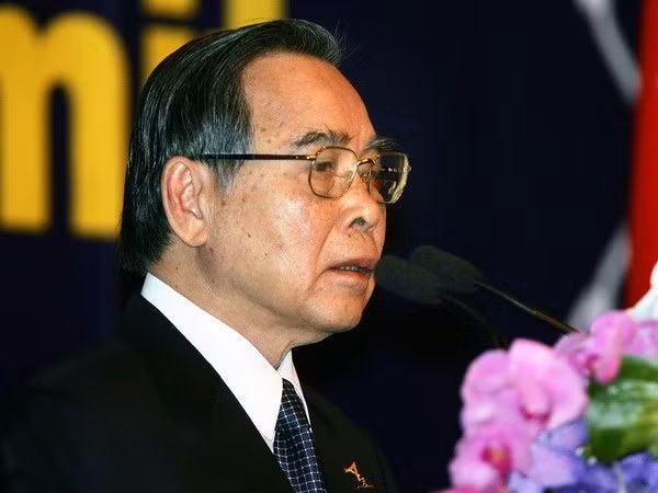 Poursuite de l'hommage à l'ancien Premier ministre Phan Van Khai à l'étranger ảnh 1