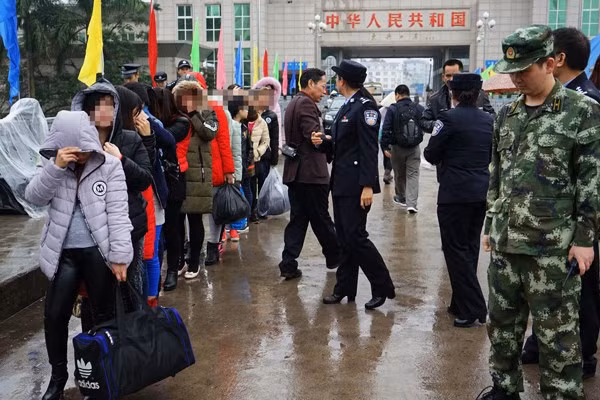 Comment le Vietnam lutte-t-il contre la traite humaine ? ảnh 1