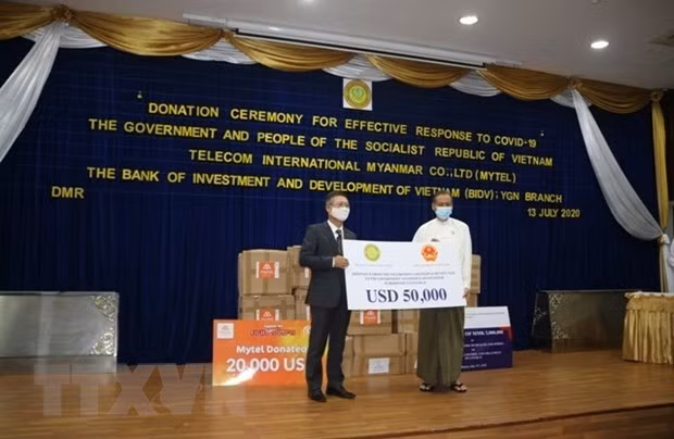 Le Vietnam soutient le Myanmar contre le coronavirus ảnh 1