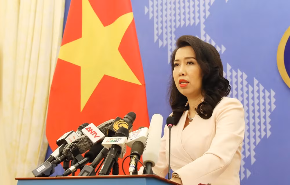 Le Vietnam souhaite une situation stable à Hong Kong (Chine) ảnh 1