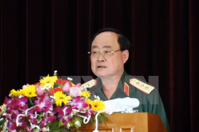 Armée : intensifier la coopération entre les Départements généraux de logistiques Vietnam-Laos ảnh 1