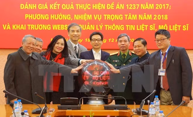Rapatriement des restes de soldats vietnamiens tombés au Cambodge ảnh 1