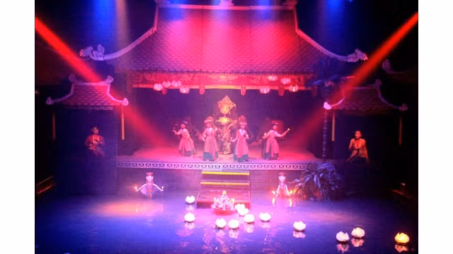 Circuit touristique d’expériences sur l’art des marionnettes sur l’eau ảnh 1