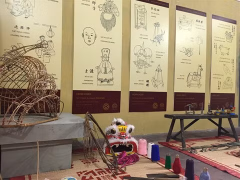 Fête de la mi-automne : une journée où les enfants sont rois ảnh 3