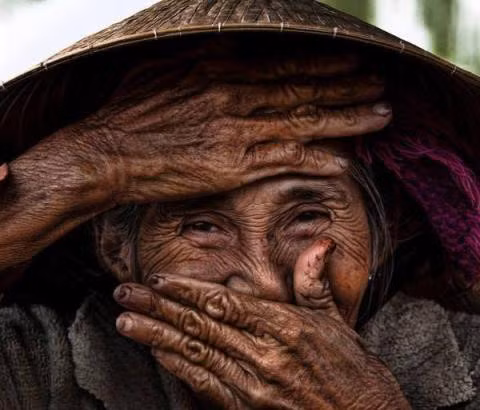 L’auteur de «The hidden smile» ouvre une galerie à HCM-Ville ảnh 1