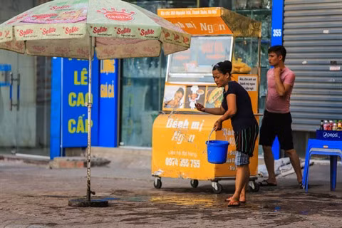 Hanoï chamboulée par la canicule ảnh 2