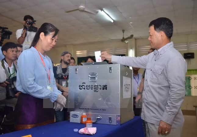 Cambodge : lancement des élections locales ảnh 1