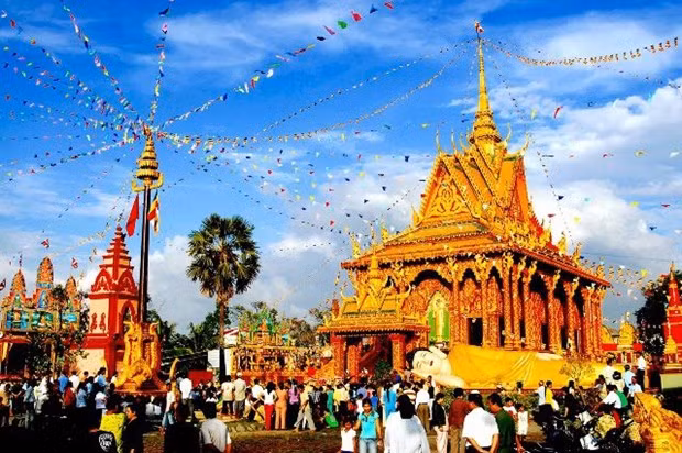 Dak Nong adresse ses vœux aux Cambodgiens pour leur fête traditionnelle du Nouvel an ảnh 1
