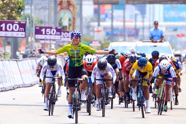 Une cycliste vietnamienne en tête du Tour de Thaïlande ảnh 1