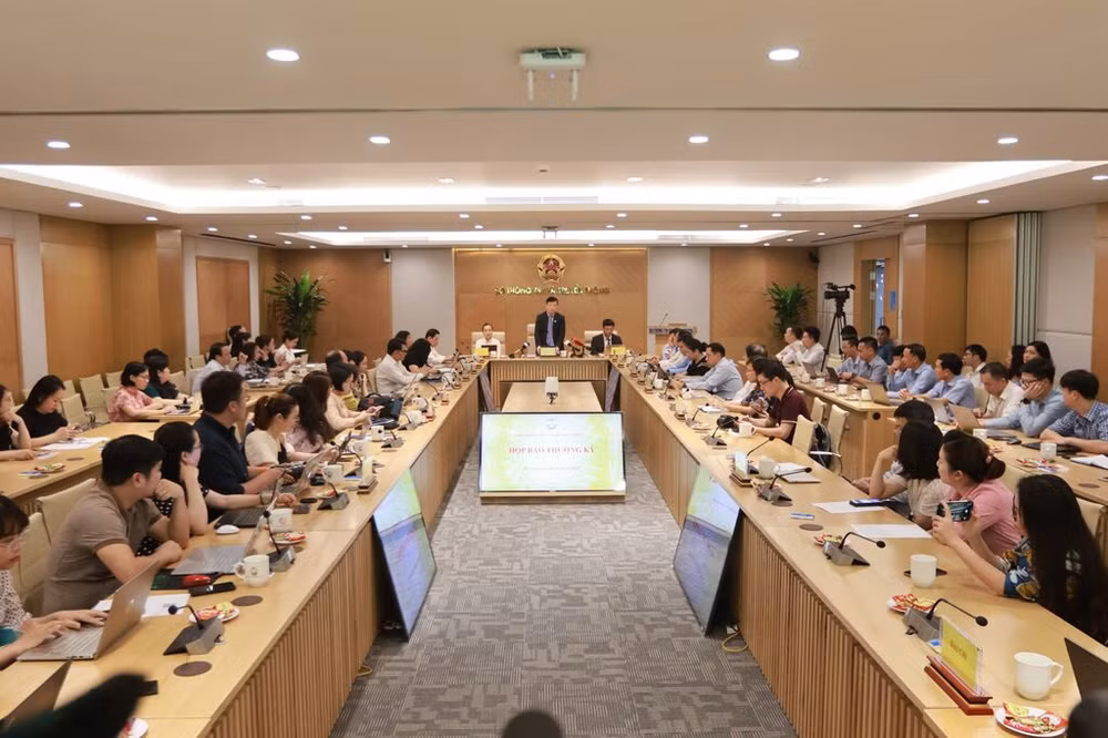 Le ministère de l’Information et des Communications prévoit une inspection de TikTok en mai ảnh 2