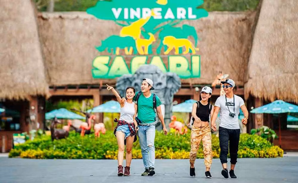 HCM-Ville : les voyagistes proposent des promotions pour les congés du 30 avril-1er mai ảnh 1