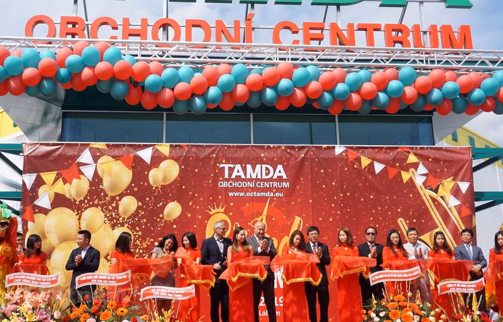 Les entreprises vietnamiennes développent leurs activités en République tchèque ảnh 1