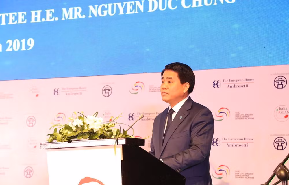 Hanoi promeut la coopération avec des entreprises italiennes ảnh 1