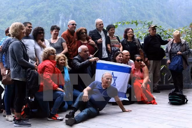 Le Vietnam accueille plus de 1,43 million de touristes étrangers en février ảnh 1