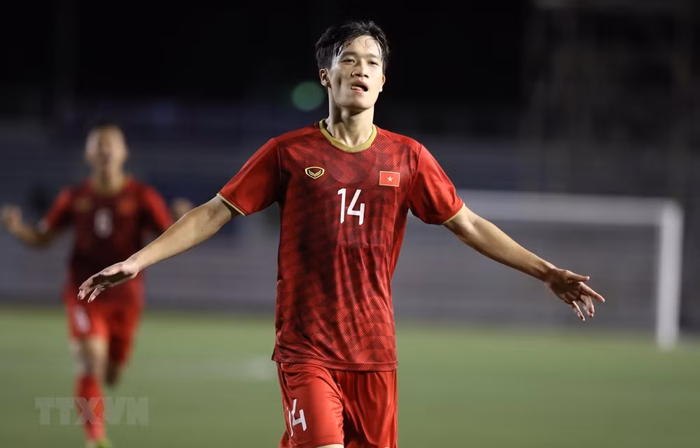 Football : le Vietnam bat l’Indonésie 2-1 aux SEA Games 30 ảnh 1