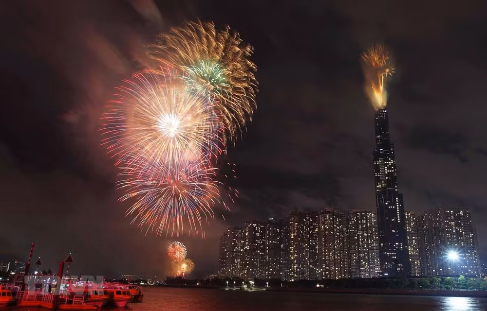 Félicitations de nombreux pays à l’occasion de la Fête nationale du Vietnam ảnh 1