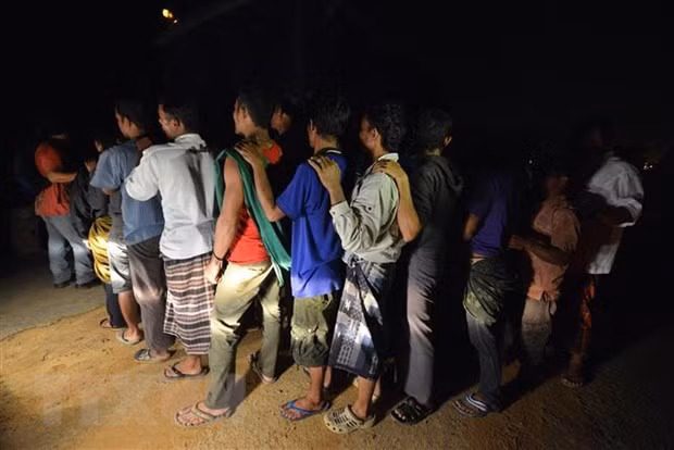 La Malaisie élabore un plan pour renforcer sa lutte contre l’immigration illégale ảnh 1