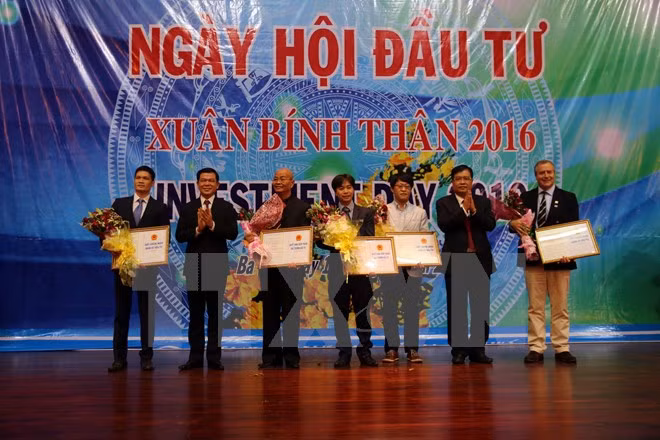 Ba Ria-Vung Tau octroie la licence d’investissement à cinq projets ảnh 1