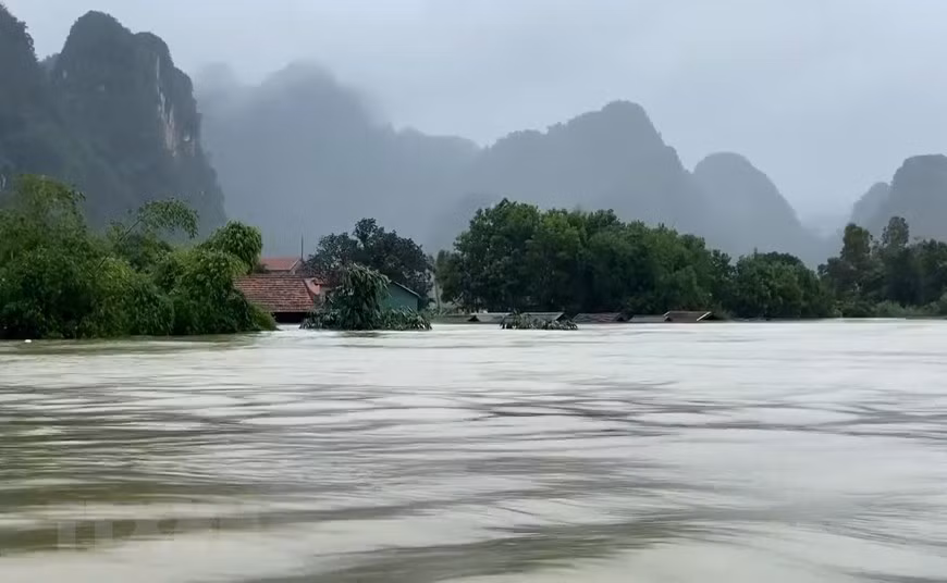 Crues : Message de la mission diplomatique américaine au Vietnam ảnh 1