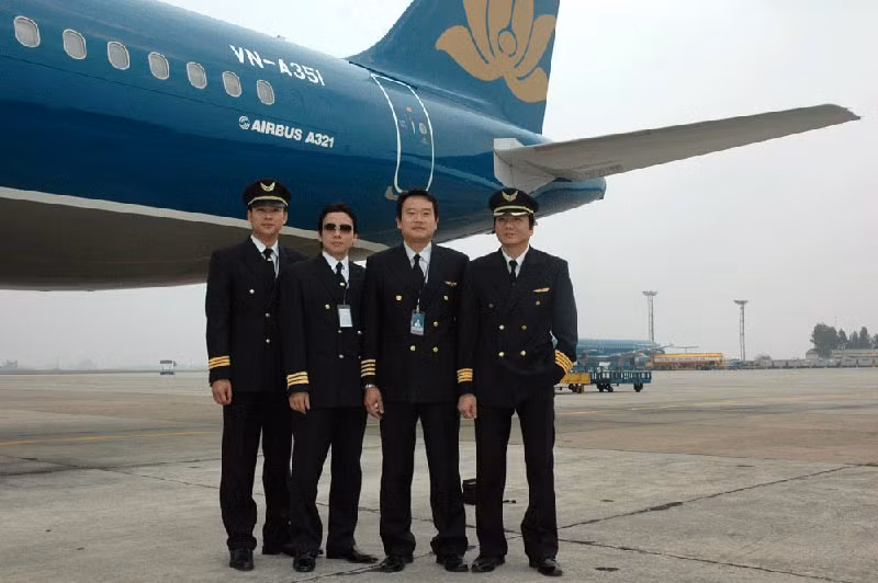 Vietnam Airlines et CAE coopèrent dans la formation de pilotes ảnh 1