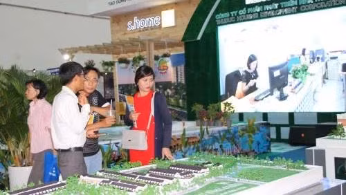 Ouverture de la Foire de l’immobilier et des matériaux de construction Vietnam 2016 ảnh 1