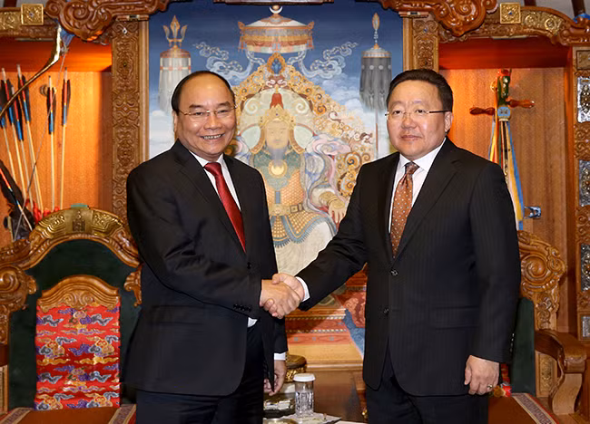 La Mongolie attache de l’importance au développement des relations avec le Vietnam ảnh 1