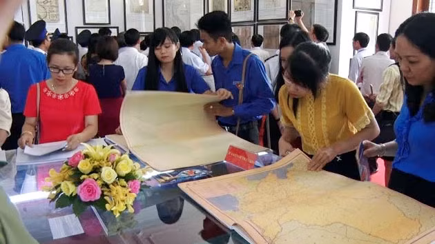 Dông Nai : ​exposition ​​sur Hoàng Sa, Truong Sa du Vietnam ảnh 1