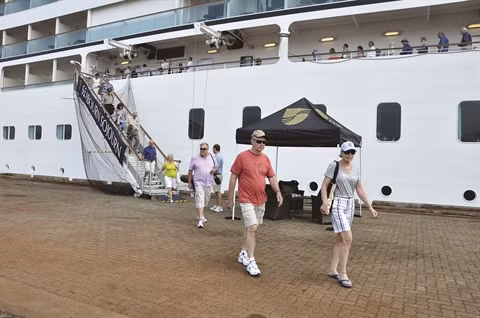 Résultats satisfaisants pour le tourisme de Quang Ninh ảnh 1