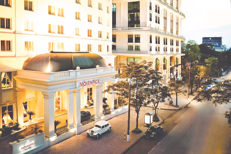 Le marché du tourisme vietnamien attire les investisseurs étrangers ảnh 1