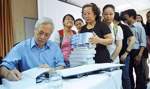 Un astrophysicien emmène le Vietnam dans les étoiles ảnh 2