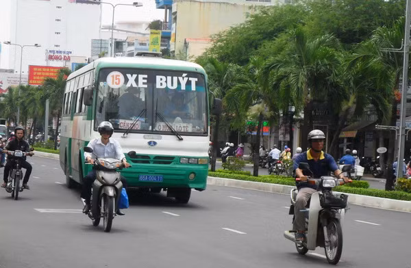 La KfW soutient un projet de bus à faibles émissions de carbone au Vietnam ảnh 1